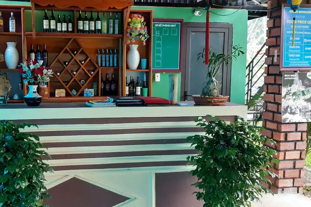 Review Phong Nha Bolero Bungalow chi tiết không gian